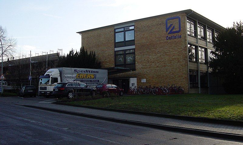 File:Wolfenbüttel Ostfalia Hochschule.jpg