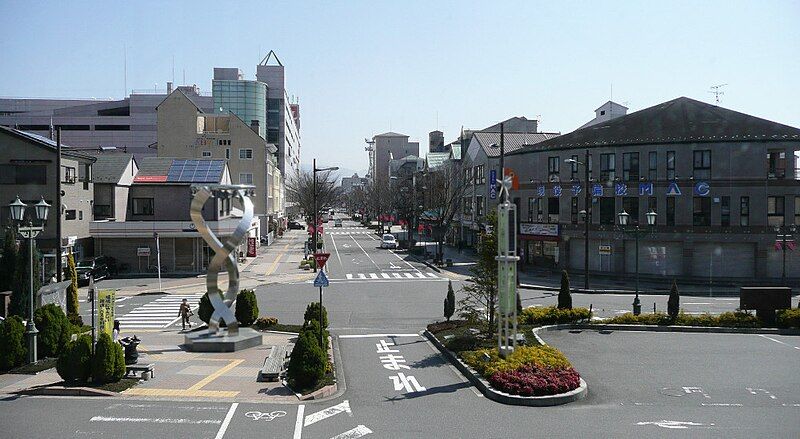 File:Yokaichi Station plaza.jpg