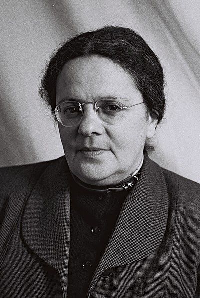 File:Beba Idelson.jpg