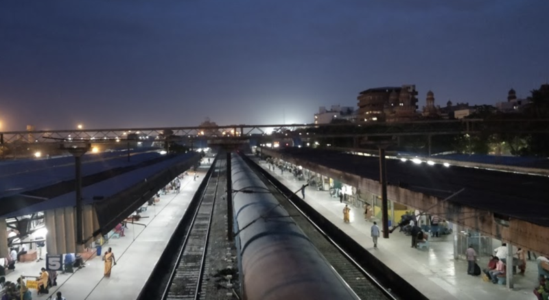 File:Chennai beach station2312313.png