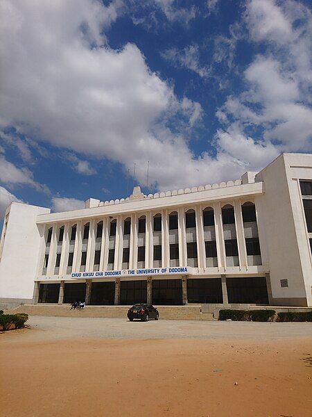 File:Chimwaga Complex Hall.jpg