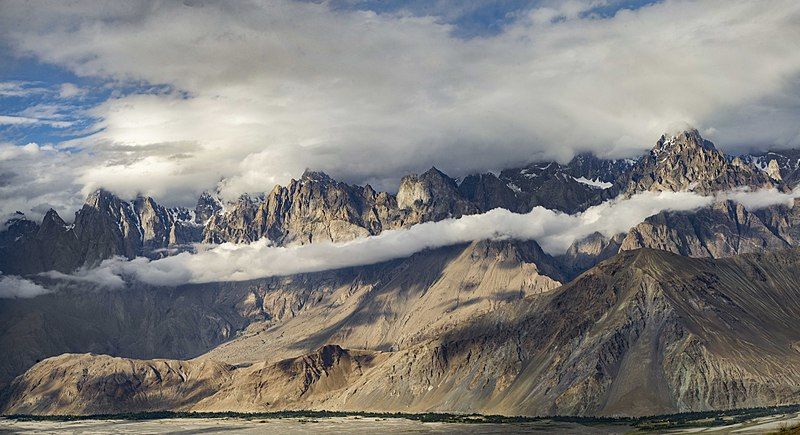 File:Haldi Cones, Khaplu.jpg