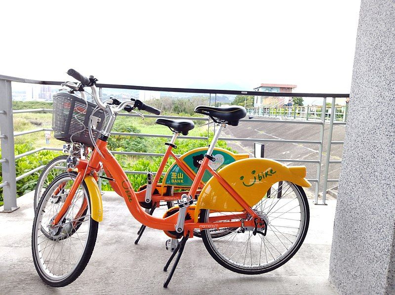 File:Leihfahrrad YouBike-Taipei.jpg