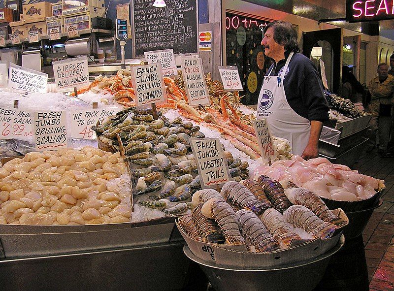 File:PikePlaceMarket2006.jpg