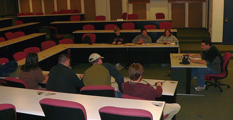 File:Quiz bowl.jpg