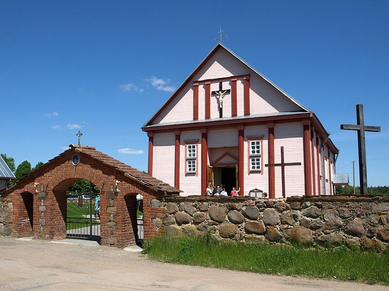 File:Salcininkeliai church.jpg