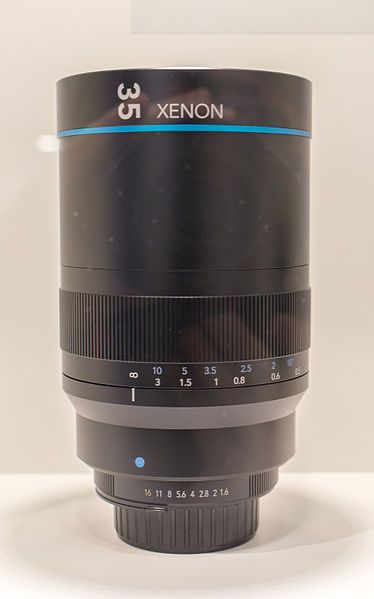 File:Schneider-Kreuznach Xenon 35mm.jpg