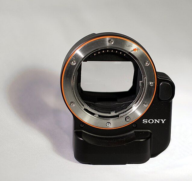 File:Sony LAEA4 frontal.jpg