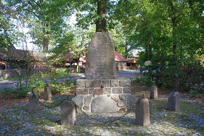 File:Völkerschlachtdenkmal, Marxen.jpg