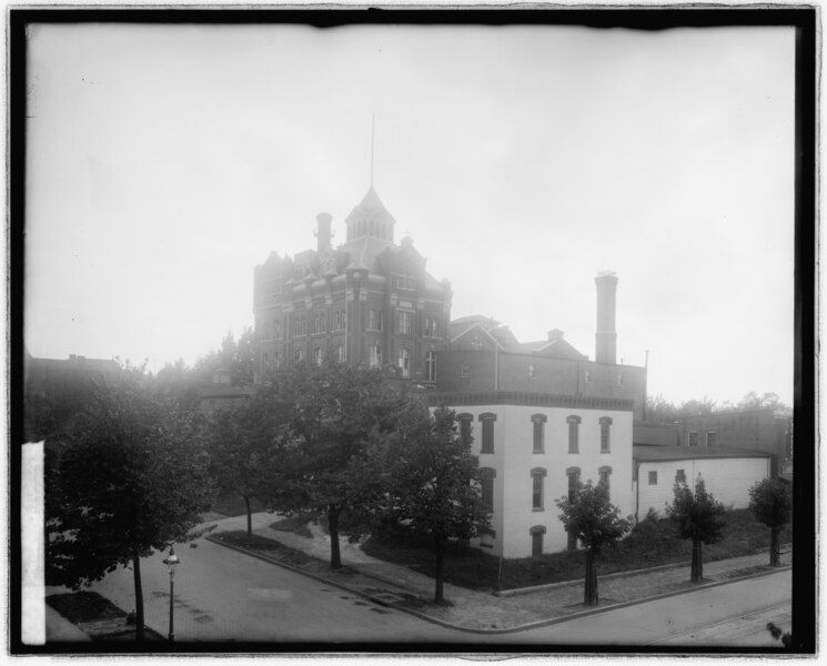 File:Washington Brewery LCCN2016825704.tif