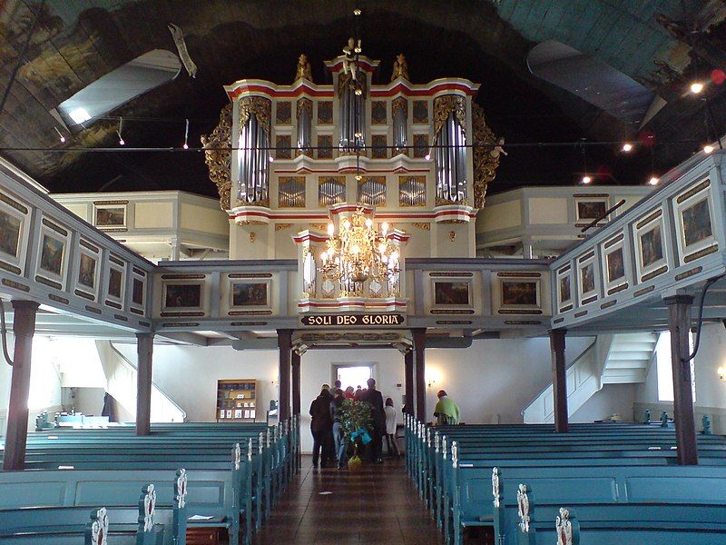 File:Barmstedt, HG-Kirche, Orgel.JPG