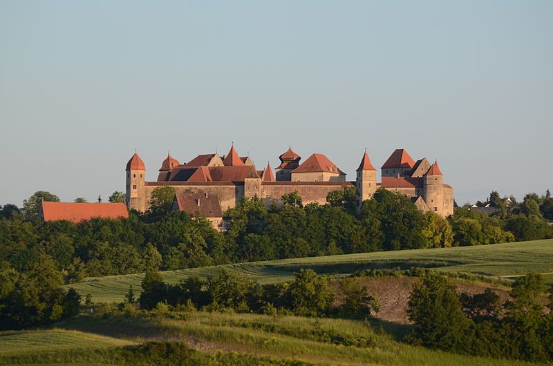 File:Burg Harburg 004.jpg