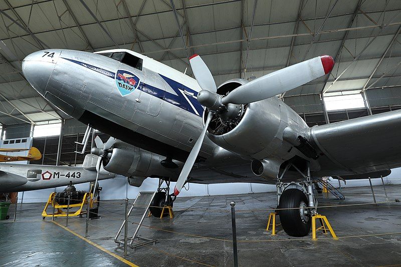 File:C-47-Dakota-1.jpg