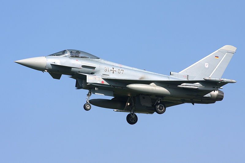 File:Eurofighter Luftwaffe (26437961262).jpg