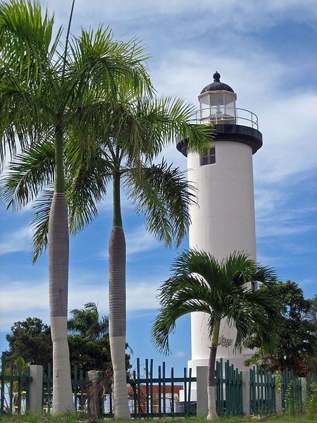 File:Faro de Rincon.jpg