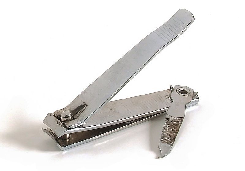 File:Fingernail Clippers.jpg