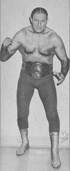 File:Killer Kowalski 1973.jpg