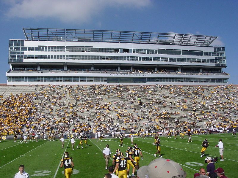 File:Kinnick Stadium.jpg