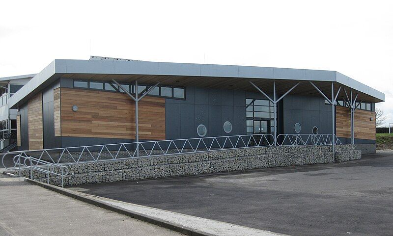 File:LangtonStarCentre.jpg