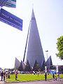 The seat of the Archdiocese of Maringá is Catedral Basílica Menor Nossa Senhora da Glória.