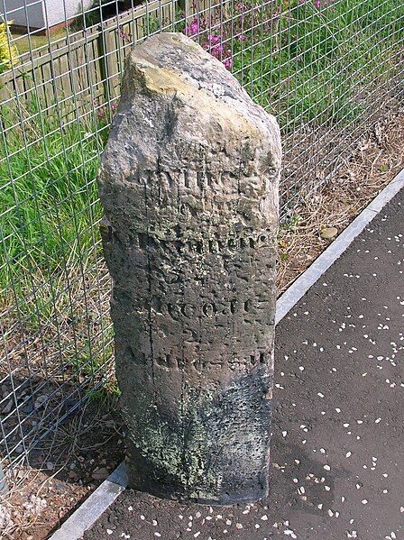 File:Milestone - Ardrossan.JPG