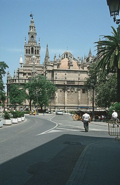 File:Sevilla kathedrale.jpg