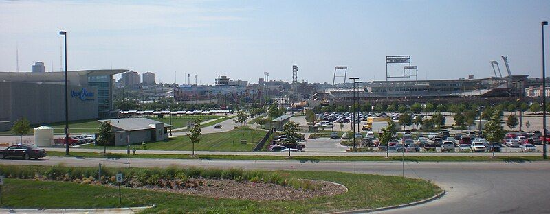 File:TDAmeritradePark QwestCenterOmaha.jpg