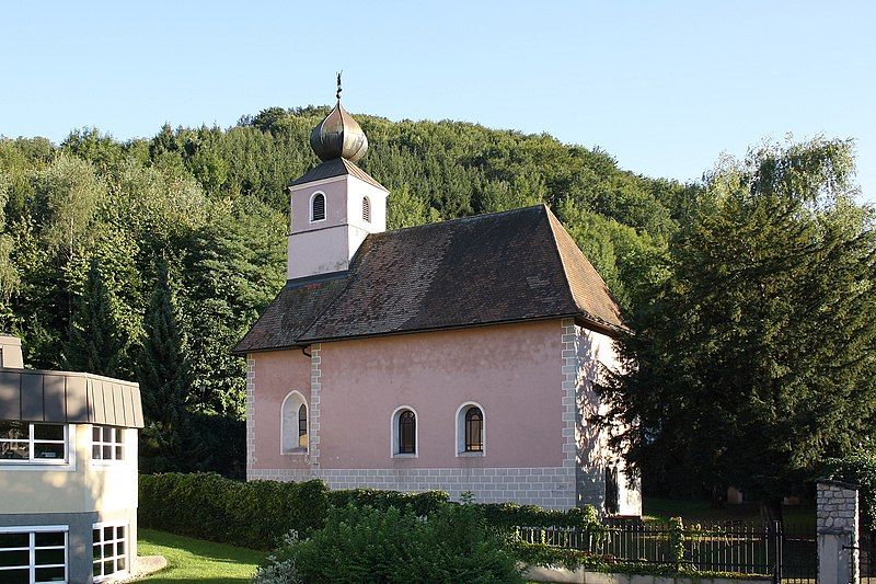 File:Traisen Johanneskirche.JPG