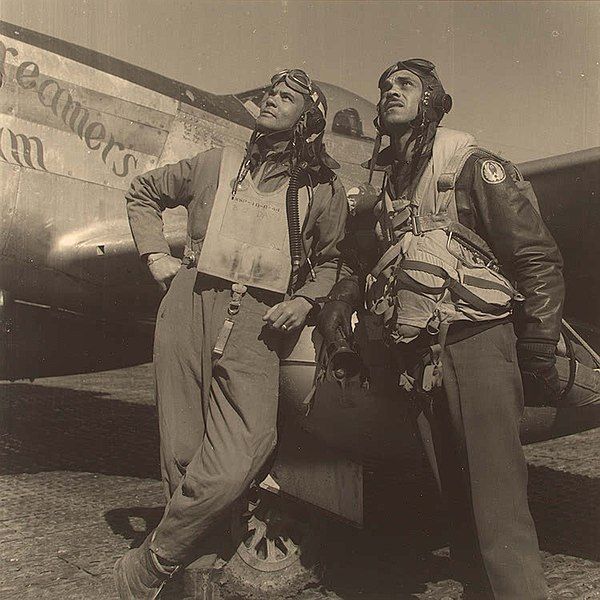 File:TuskegeeAirmen-TonyFrissell.jpg