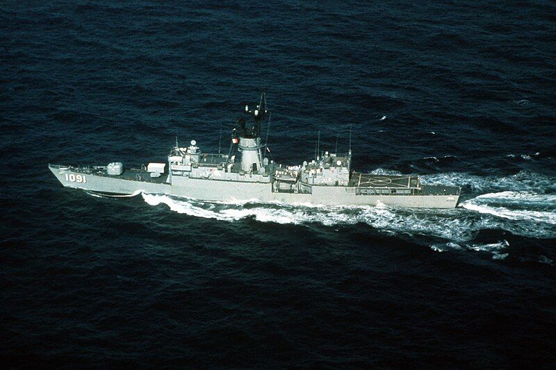 File:USS Miller (FF-1091).jpg