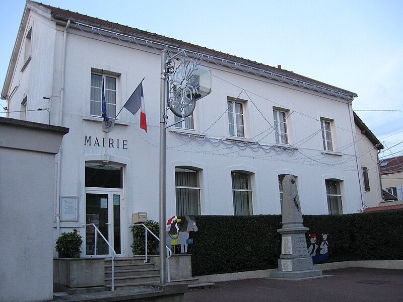 File:Dampmart mairie.jpg