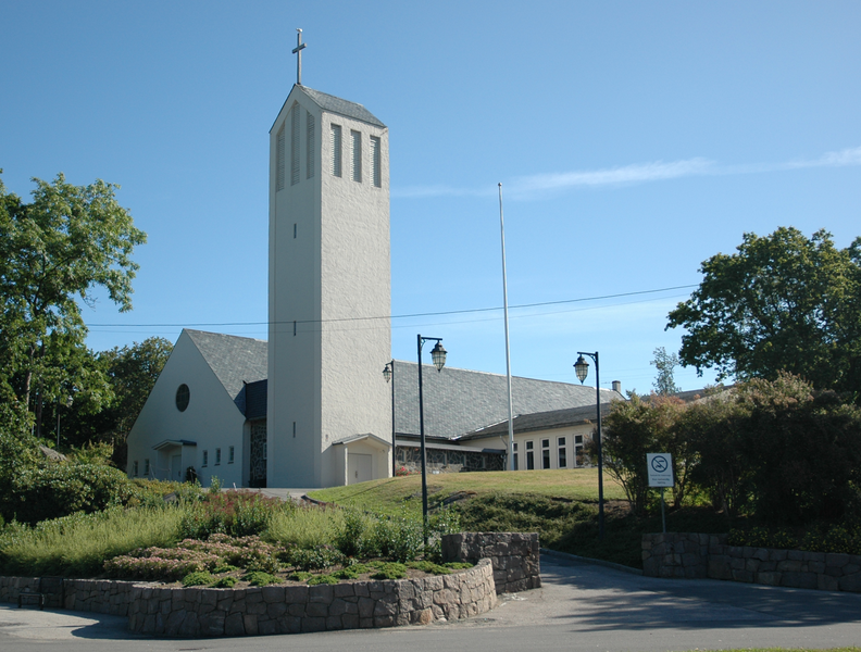 File:Flekkeroy church.png