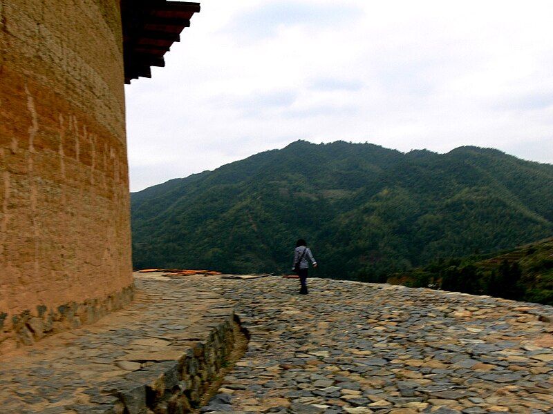 File:Foudation of Tulou.JPG