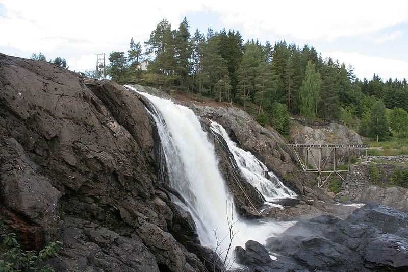 File:Haugfossen.JPEG