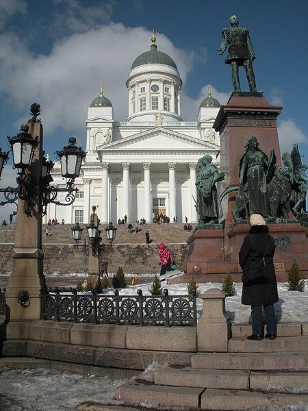 File:HelsinkiSenateSquare.jpg