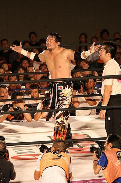 File:Hustle 2008-07-27 TAJIRI.jpg