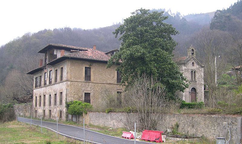 File:Palaciu Camposagrado Riañu.jpg