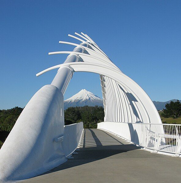 File:Te Rewa Rewa.jpg