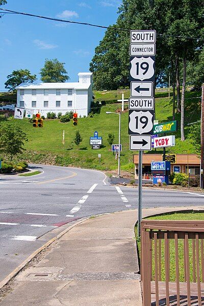 File:US19Conn-South.jpg