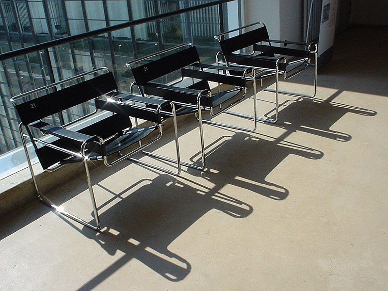 File:Bauhaus 3 Chair.jpg