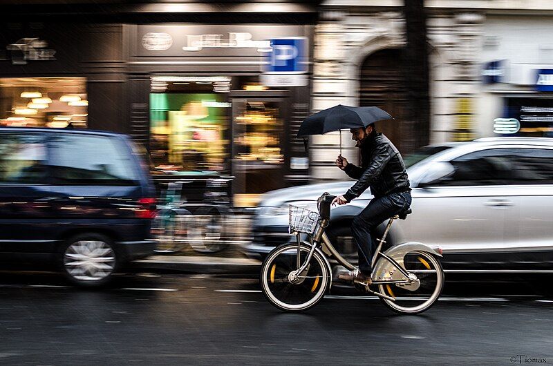 File:Bike Panning. (8663144133).jpg