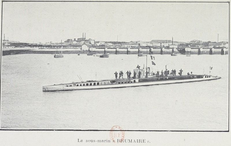 File:Brumaire submarine.jpg