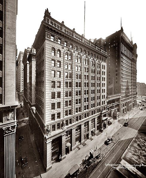 File:ExchangeCourtBuildingNYC1920.jpg