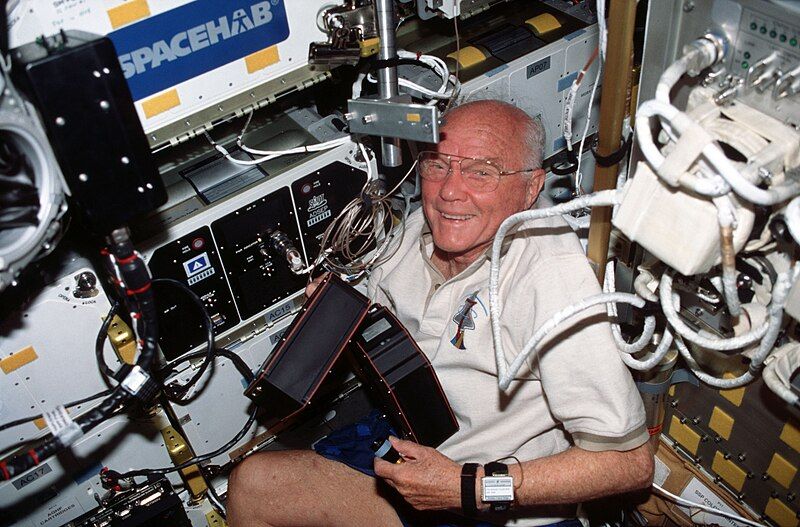 File:KSC-JohnGlenn-0016 (31144904130).jpg