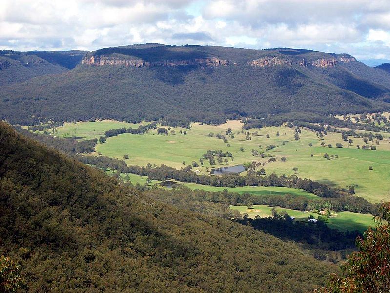 File:Mount Piddington view.jpg