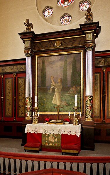 File:Narviks kirke-altar.jpg