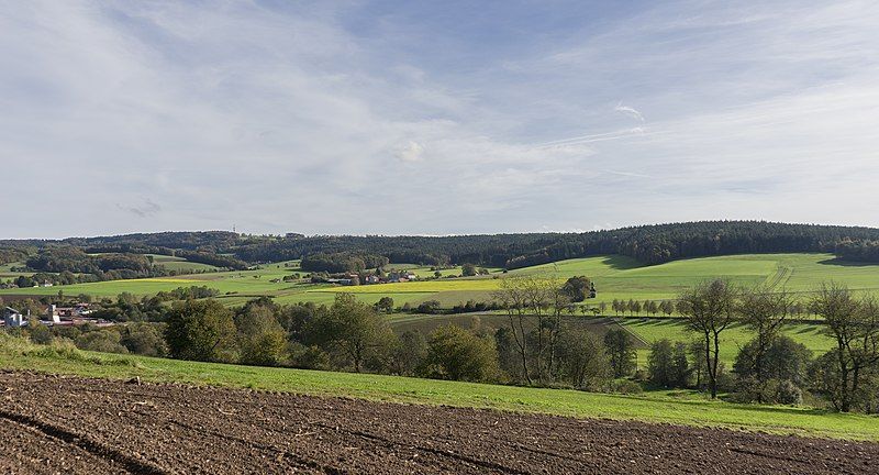 File:Rhön141018-001.jpg