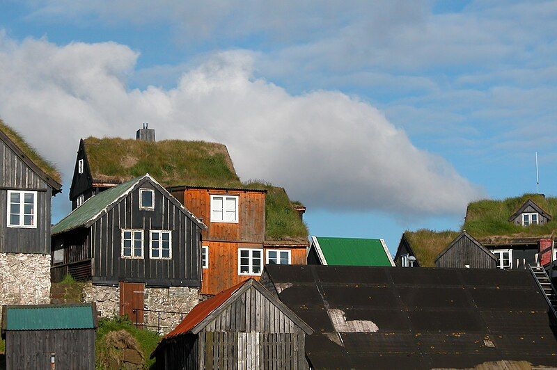 File:Tórshavn.2004.10.jpg