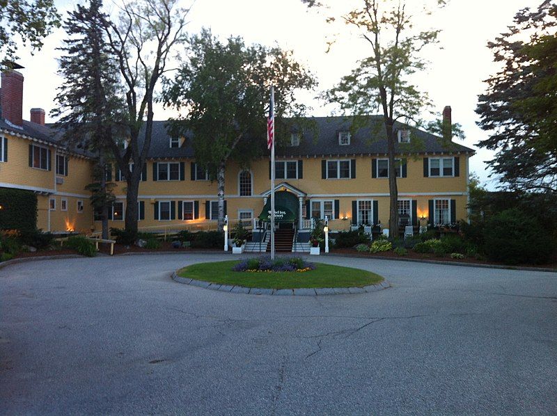 File:Bethel Inn maine.JPG