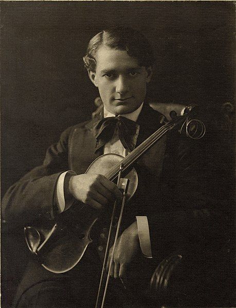 File:FrancescoViolinL3.jpg